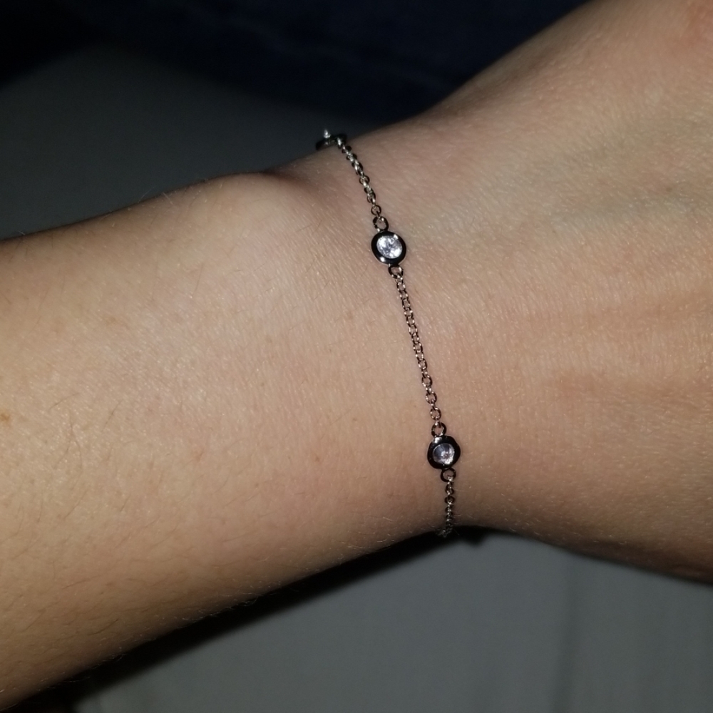Bracelet- Brand New but didn't come with tags